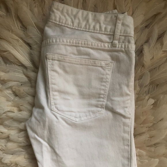 GAP Mid Rise White Jean Size 24 - Picture 2 of 7